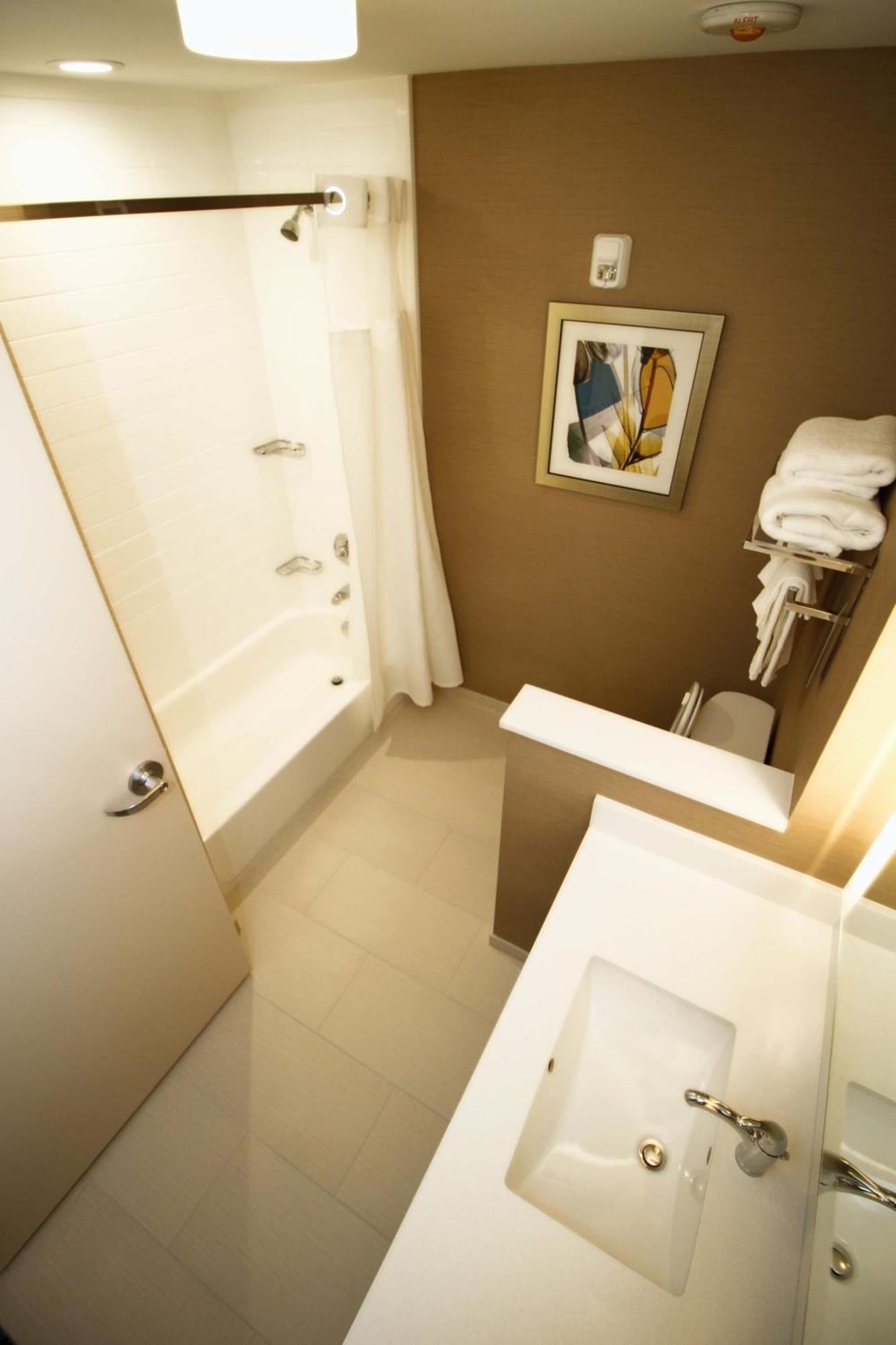 Fairfield & By Marriott London