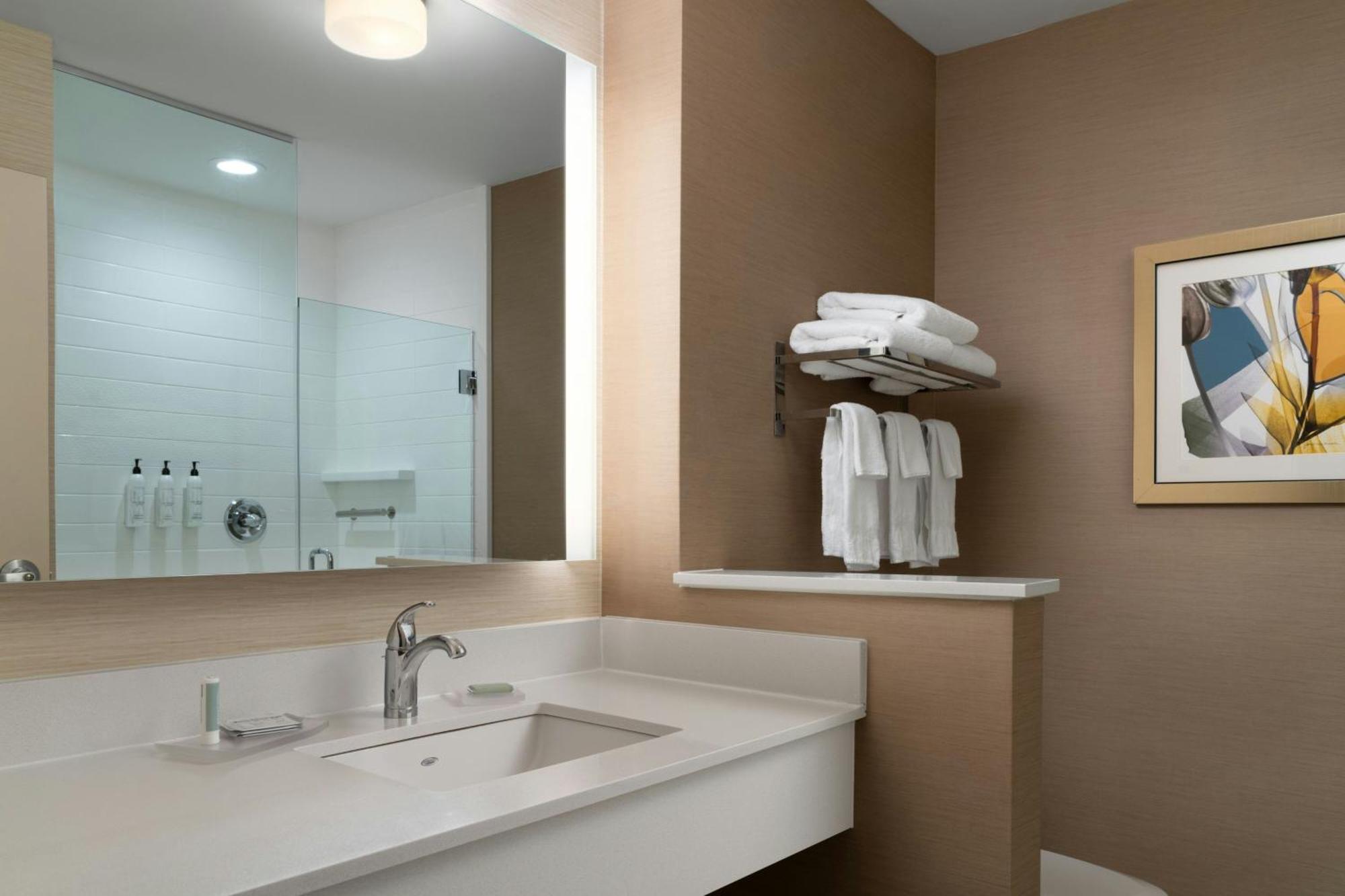 Fairfield & By Marriott Hotel