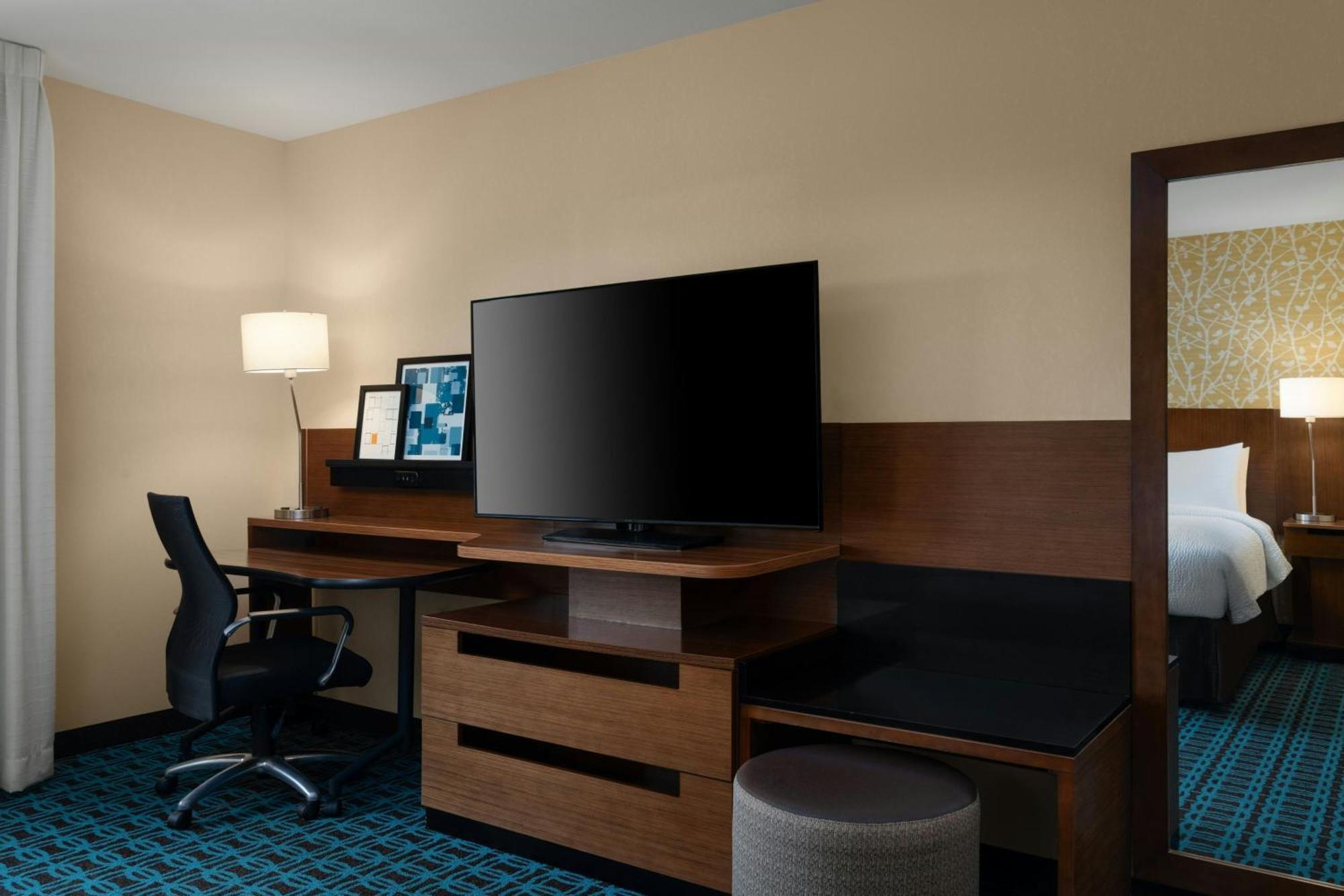 Fairfield & By Marriott Hotel 3*